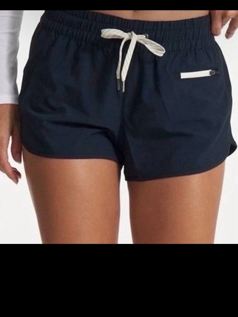Vuori Women's Clementine 2.0 Shorts Navy Blue Size XS